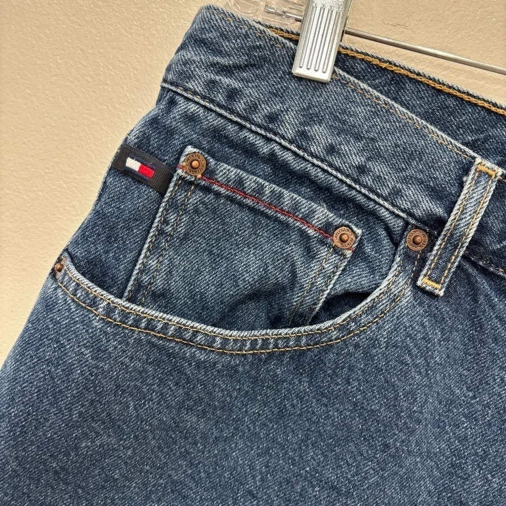 Vintage Tommy Hilfiger Shorts Men’s Size 36